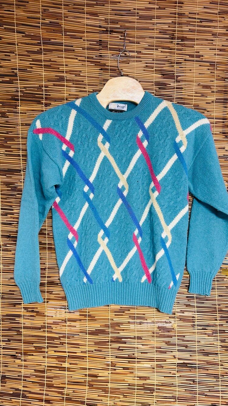 Pringle of Scotland XL 100% Wool Sweater Graphic Pattern Stains as shown